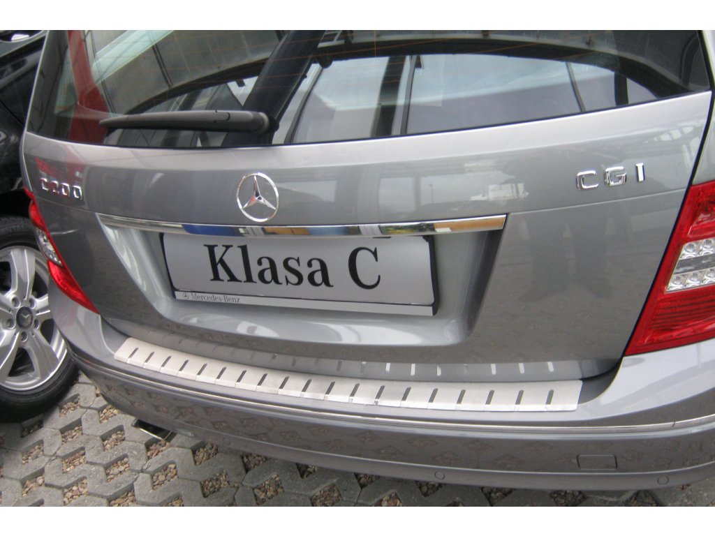 Alufrost Profilovaný prah kufra NEREZ - Mercedes C-CLASS W204 KOMBI FL 2010-2015