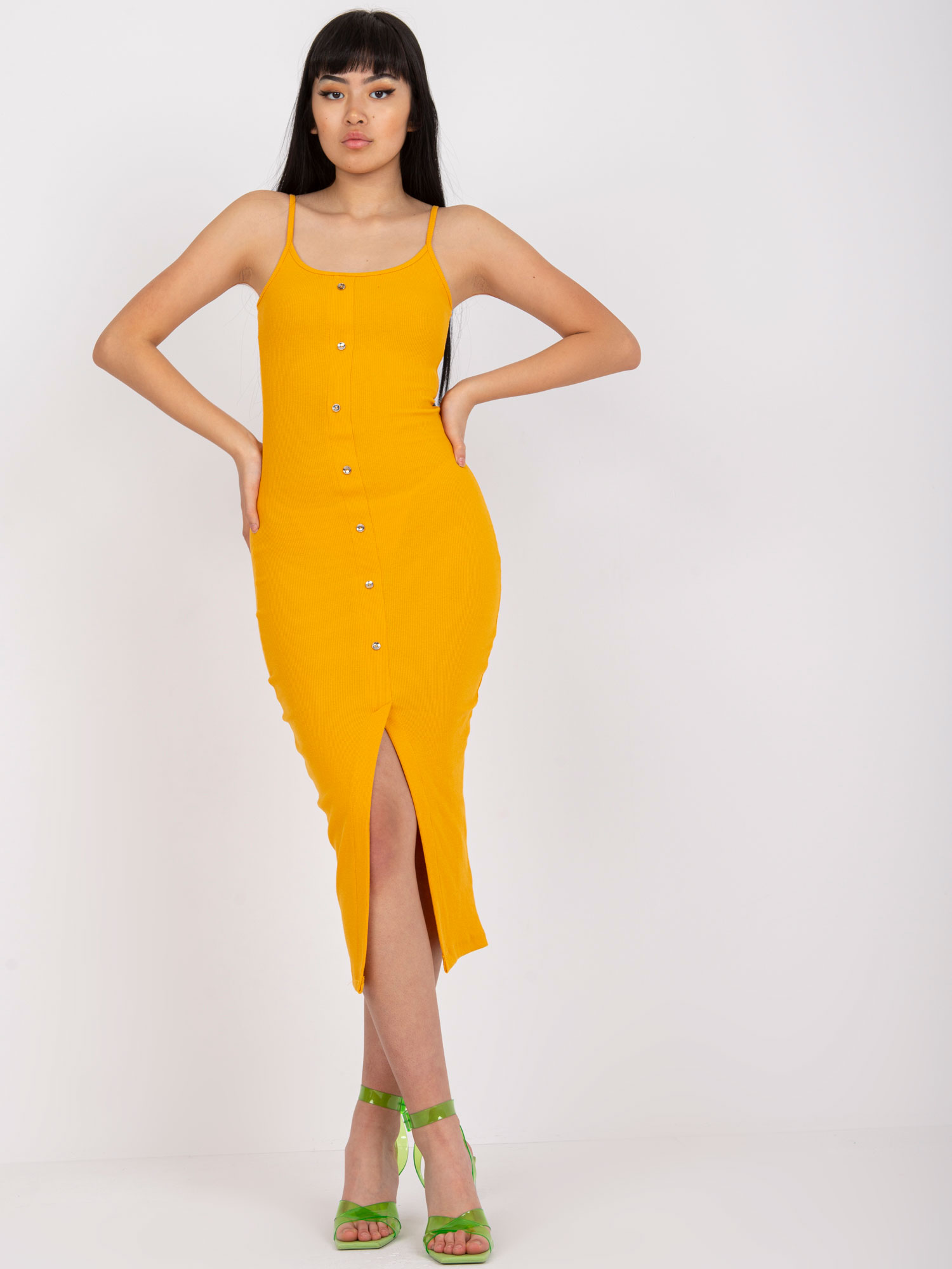 Světle oranžové midi šaty s knoflíky RV-SK-7836.58P-light orange Velikost: L