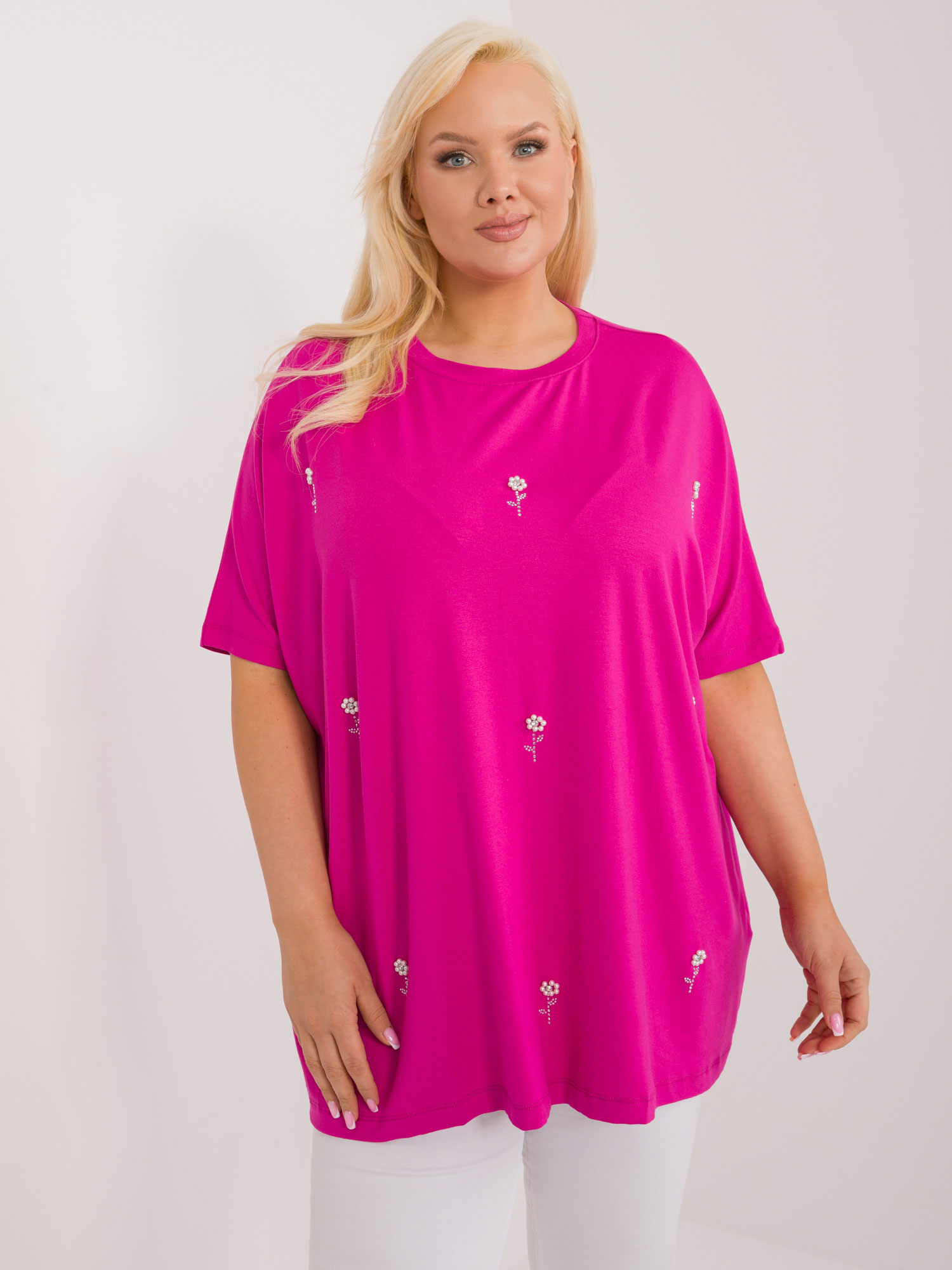 FUCHSIOVÉ VOLNÉ TRIČKO S APLIKACÍ KORÁLKŮ FA-BZ-9300.27X-FUCHSIA Velikost: ONE SIZE