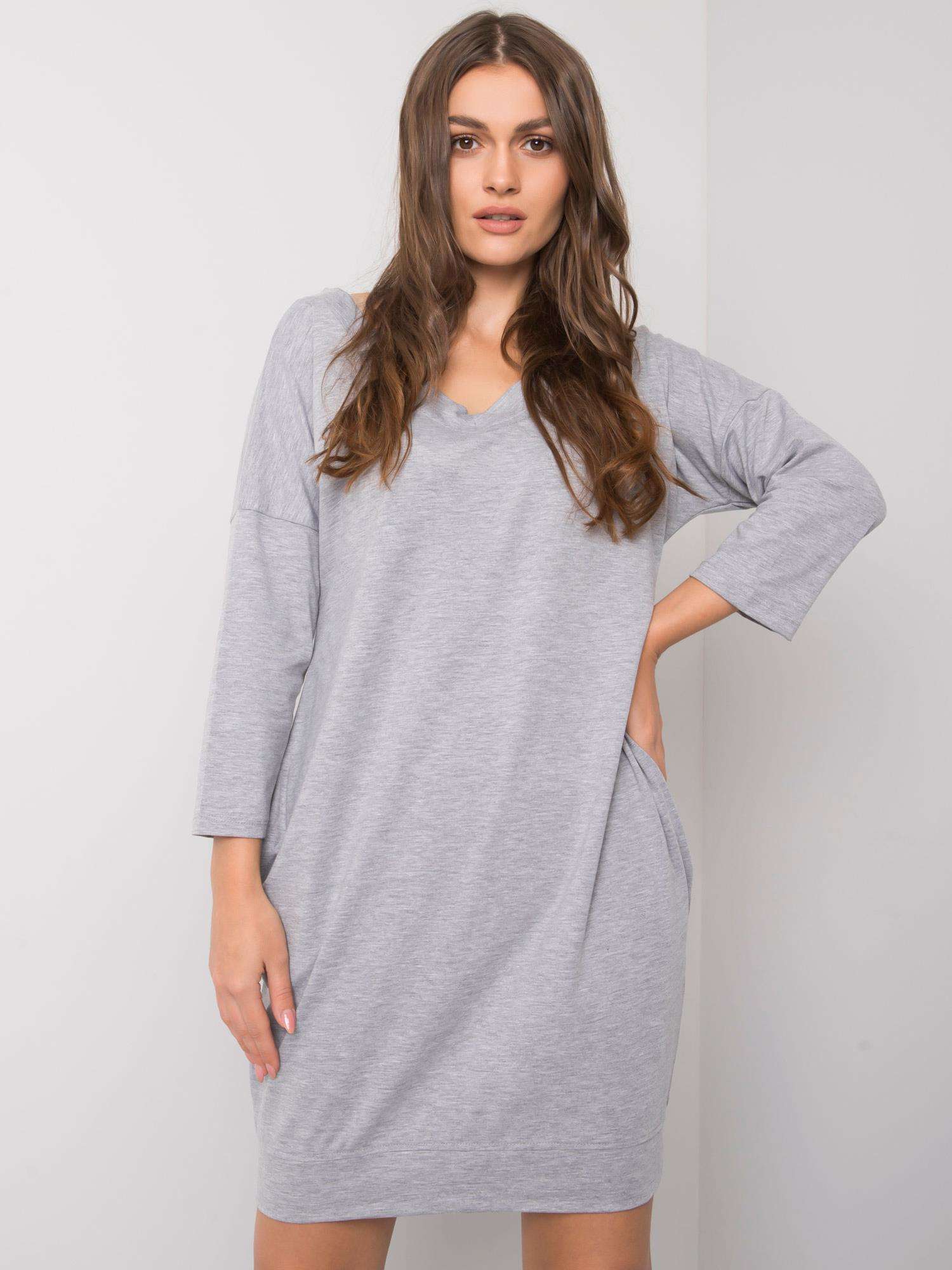 ŠEDÉ MIKINOVÉ ŠATY -RV-SK-6838.43-GREY Velikost: S/M