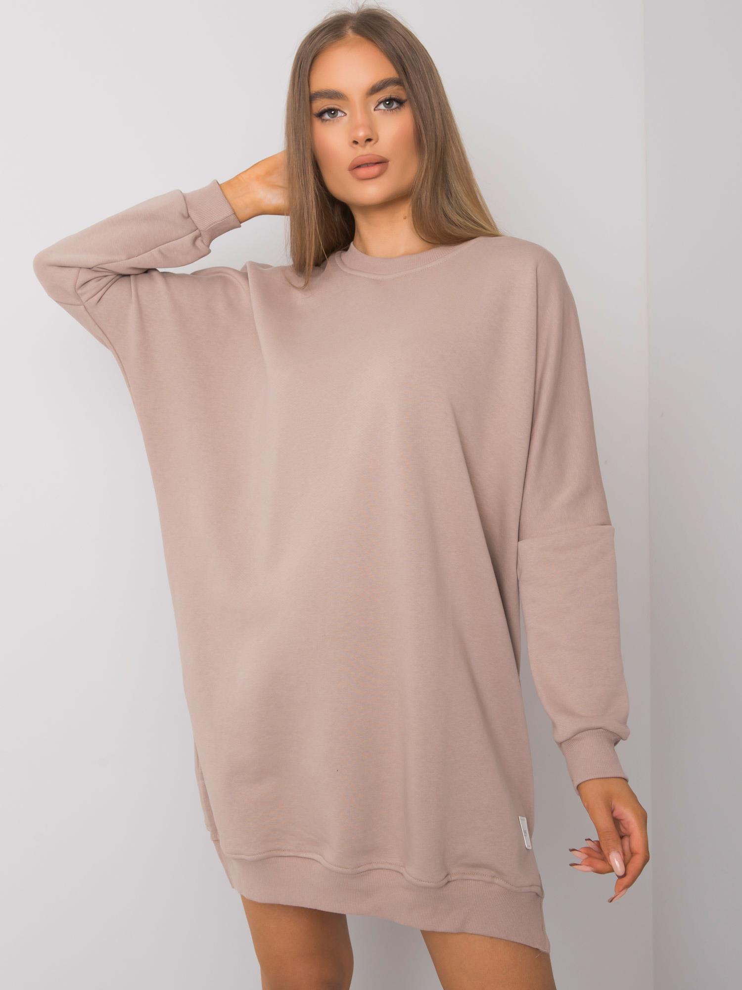 BÉŽOVÉ MIKINOVÉ OVERSIZE ŠATY RV-SK-7216.95-BEIGE Velikost: L/XL