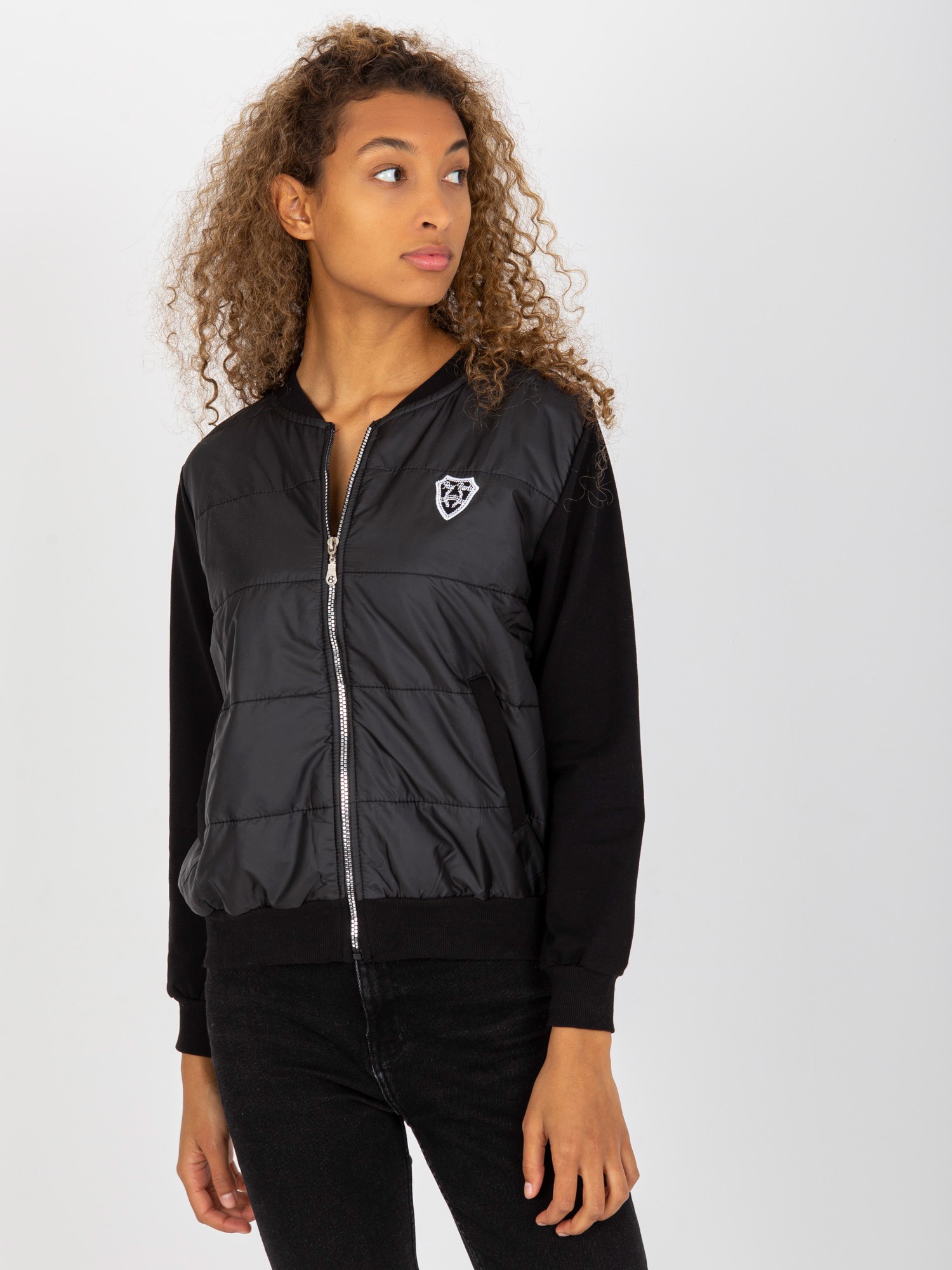 ČERNÁ BOMBER MIKINA NA ZIP RV-BL-8229.69P-BLACK Velikost: S/M