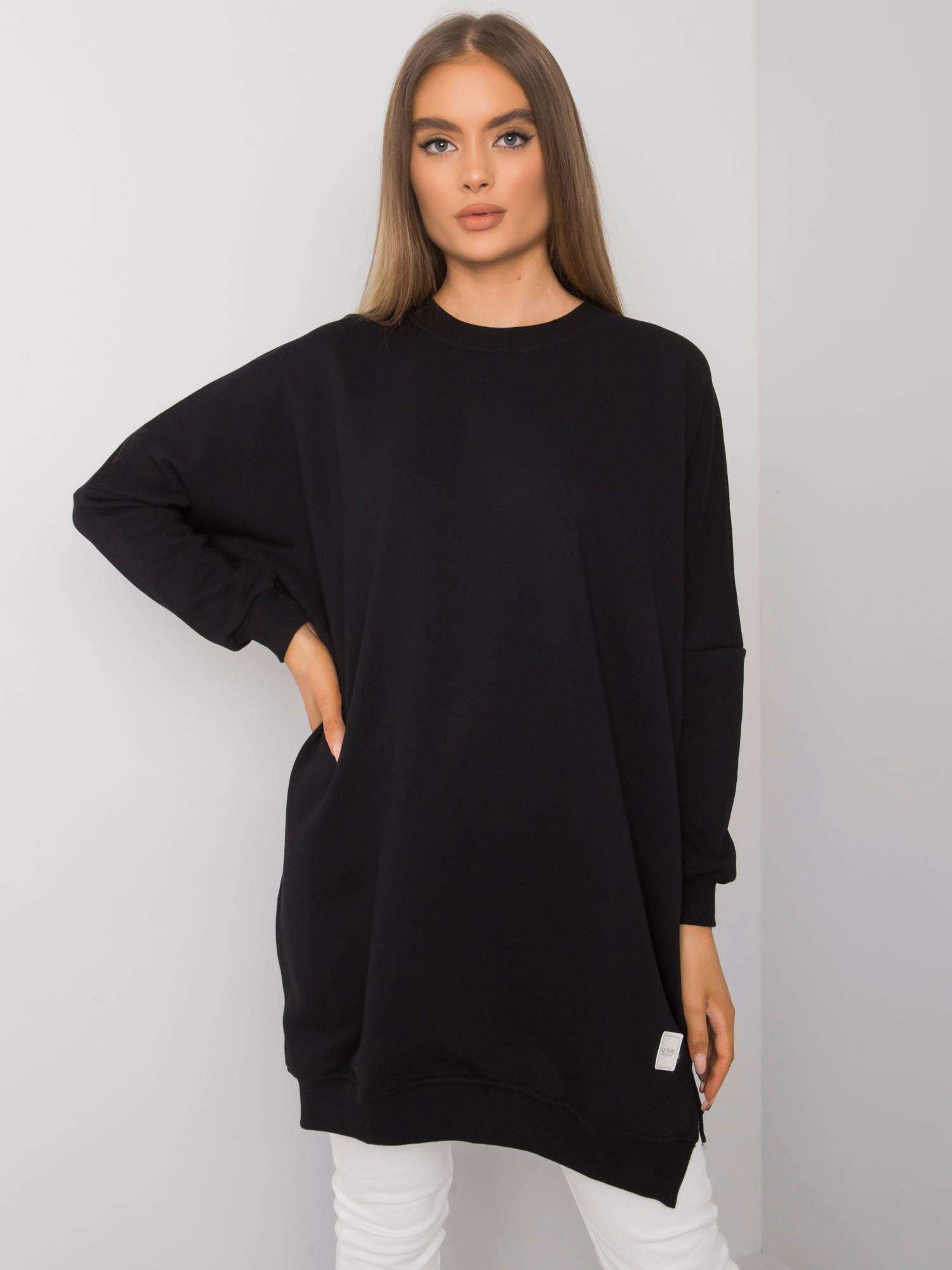 ČIERNE MIKINOVÉ OVERSIZE ŠATY RV-SK-7216.95-BLACK Veľkosť: L/XL