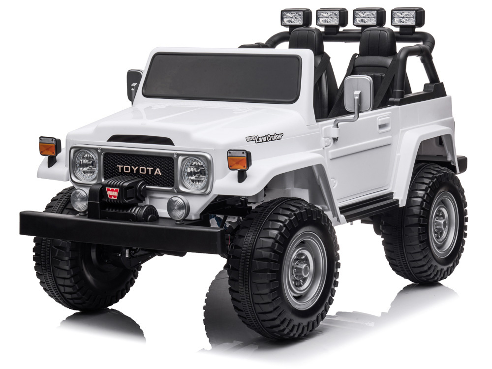 mamido Elektrické autíčko Toyota Land Cruiser 4x100W 24V biele