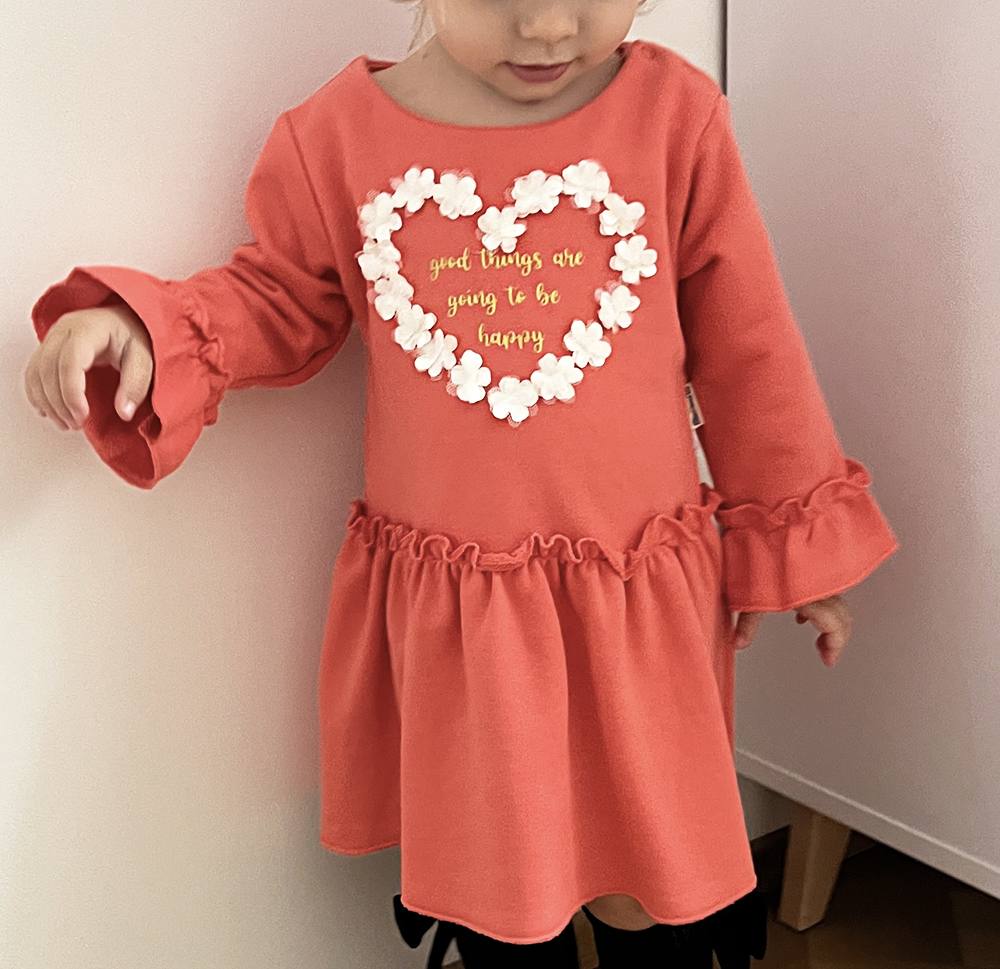 Miniworld Dievčenské šaty- Srdiečko, lososové veľkosť: 80 (9-12m)