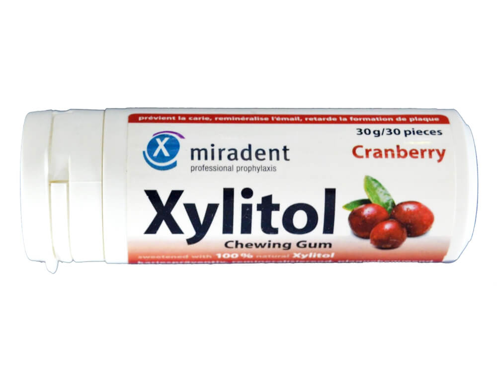 Miradent Xylitol žvýkačky BRUSINKA 30 ks