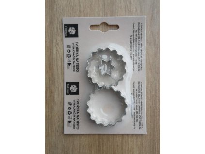 Dvojsada vykrajovátek se středem tvar vroubkované kolečko