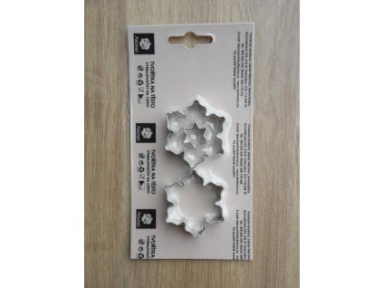 Dvojsada vykrajovátek se středem tvar vroubkovaná kytička