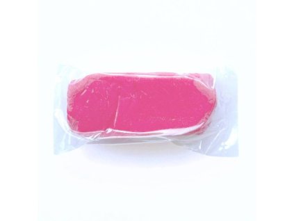 pravy marcipan tmave ruzovy 28 mandli 100 g