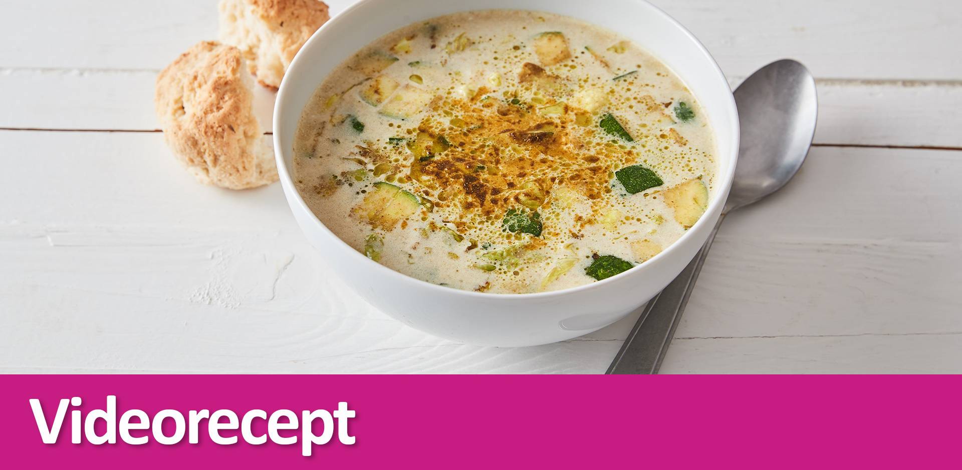 Proteinová zeleninová polévka s curry