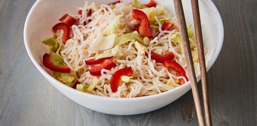 Salát KetoMix z konjakových těstovin