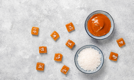 Čokoláda a slaný karamel: Proč spolu chutnají tak skvěle?