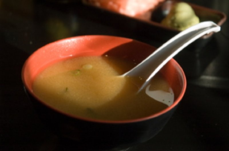Miso polévka s mořskou řasou