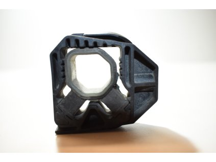 IGG 0210