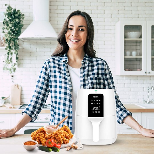 Chcete žít zdravě, ale neobejdete se bez smažení? Horkovzdušná fritéza TESLA AirCook Q30 smaží zdravě