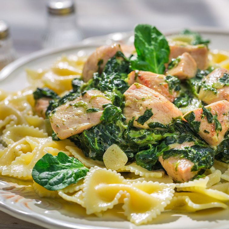 Kuřecí prsa se špenátem | pomalý hrnec TESLA