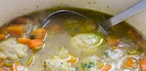 Húsleves KetoMix gombócokkal