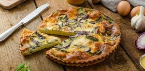 Póréhagyma torta KetoMix omlettből