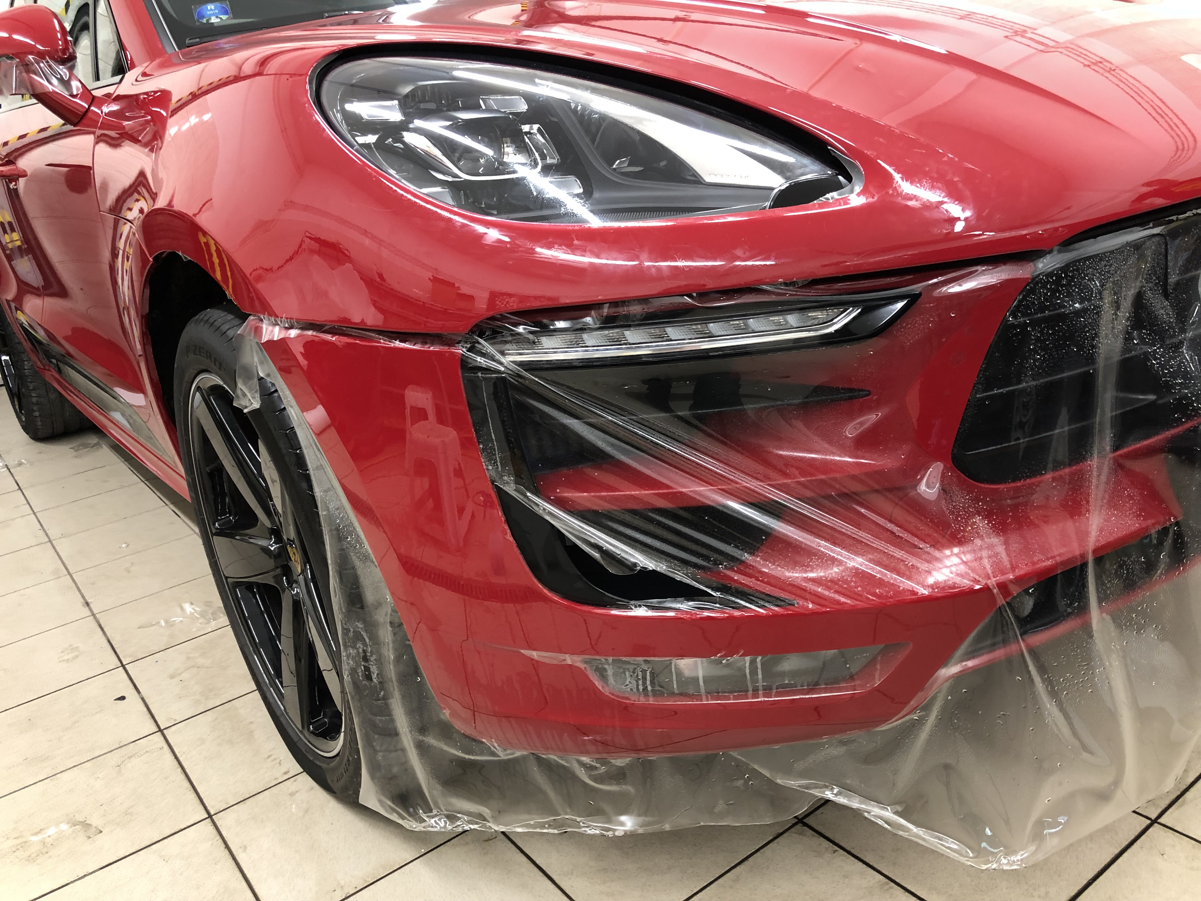 porsche_macan_xpel_ultimate_front_right