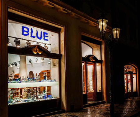 Obchod Blue Praha v historickém centru Prahy.