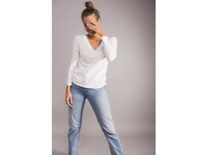 195665FD 8359 45DD A33E AF7EE8961774