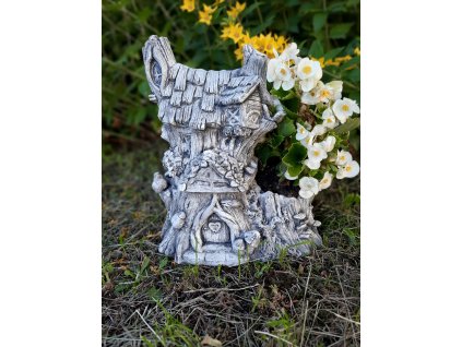 Steinfigur Gartenfigur Feenhaus Baumkrone 30x25 925