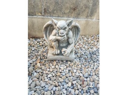 Steinfigur Gartenfigur Gargoyle Georg 32x30 1250