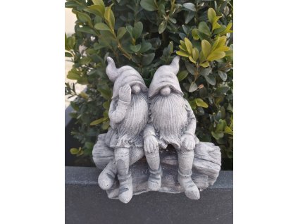 Steinfigur Gartenfigur Wichtel fluesternd 12x13 625