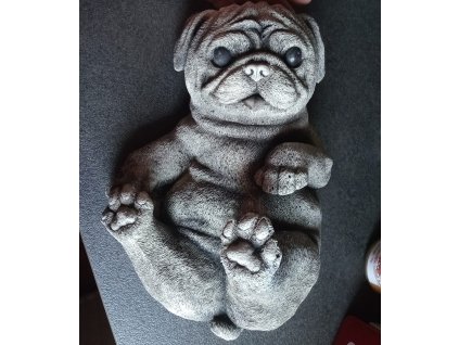 Steinfigur Gartenfigur Mops Franzl2 27x20x14cm