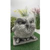 Zahradní betonová dekorace Soví mládě