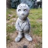 Steinfigur Gartenfigur Gartenkiller Jason 25x13x10cm
