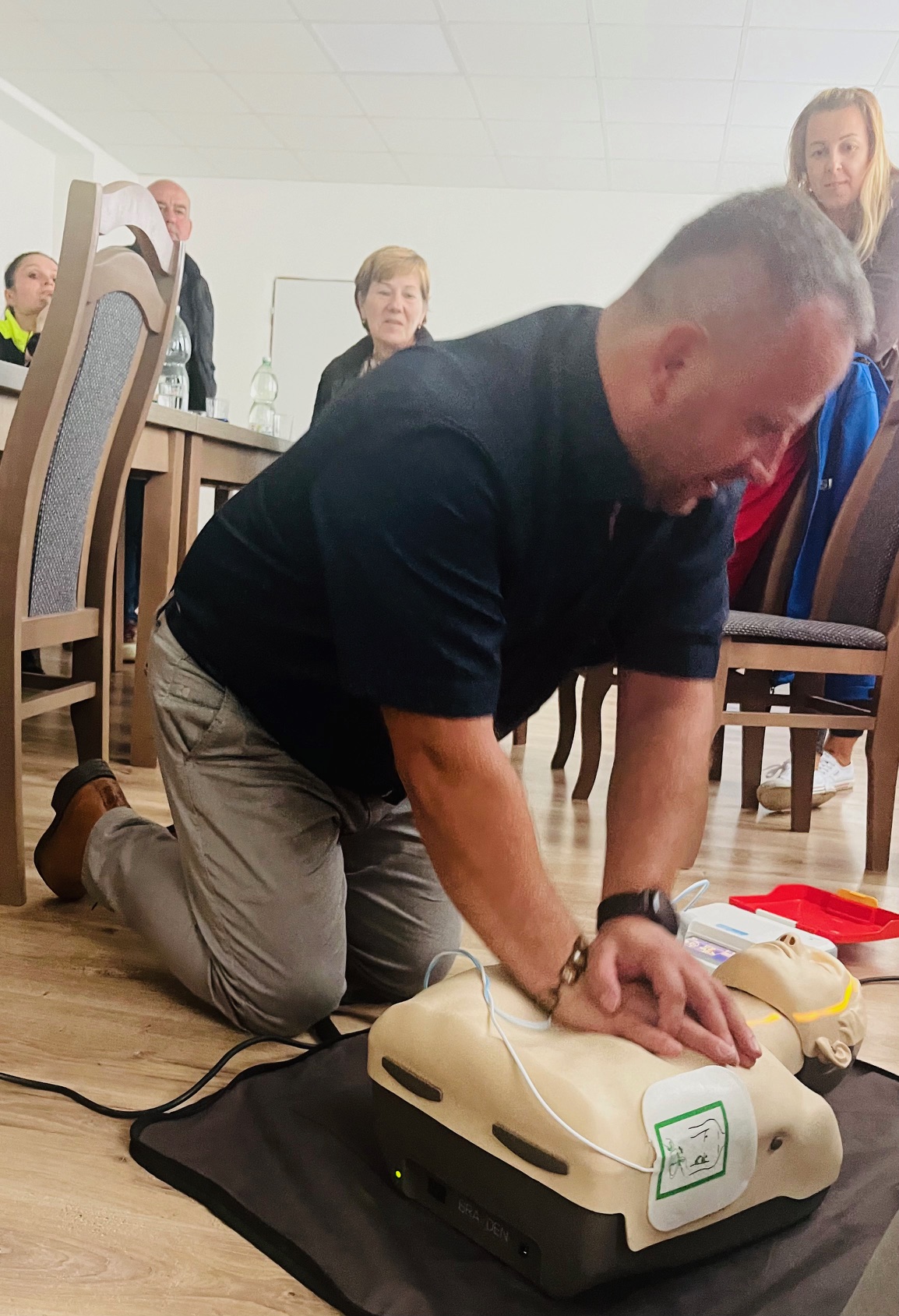 Školenie k AED: Kľúč k rýchlej reakcii pri náhlej zástave krvného obehu