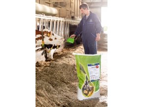 bldProduct 20210701154337 Herbavita mineraalvoeder runderen (2)