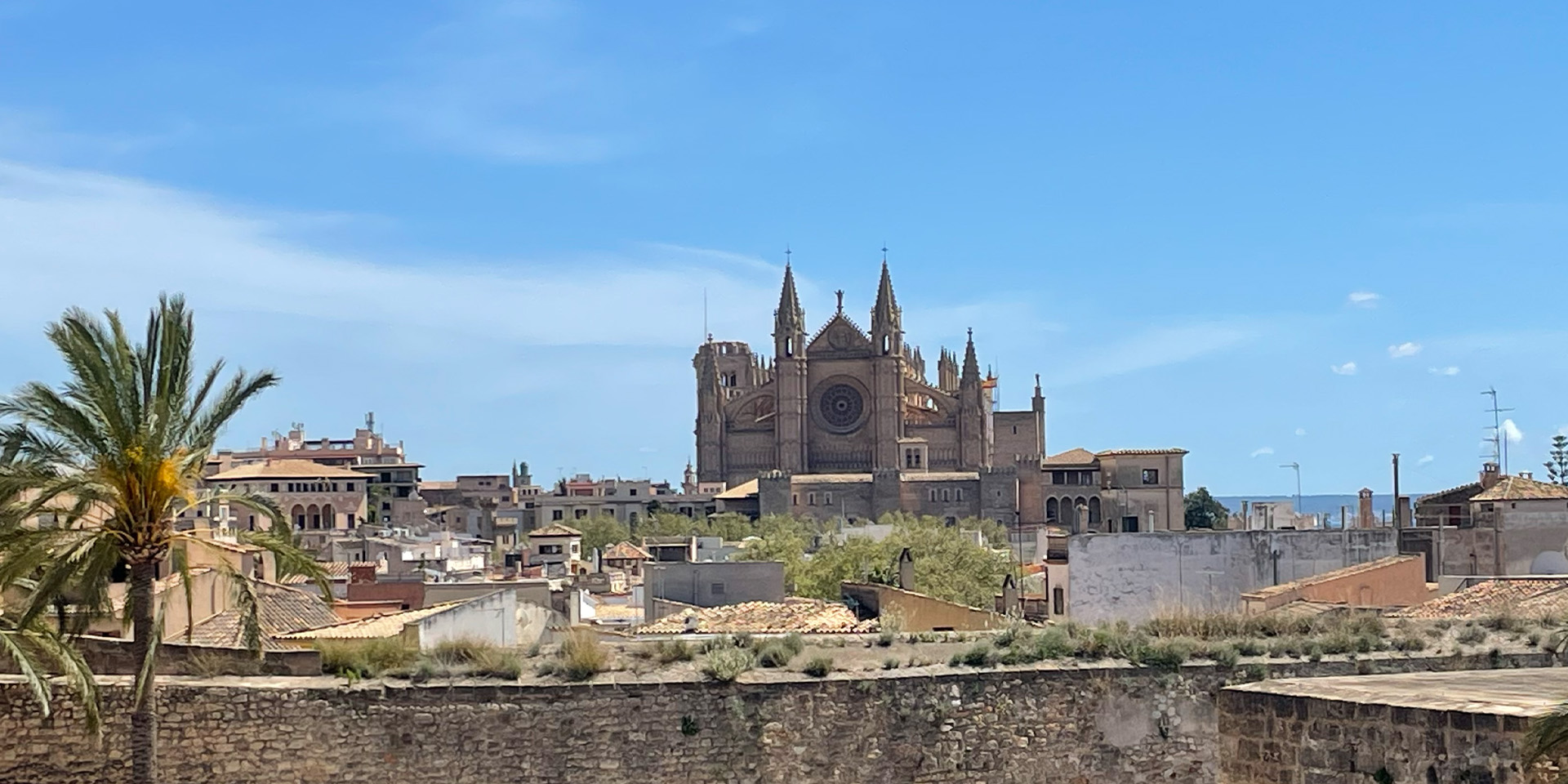 Katedrála Panny Marie: místo, kde se dvakrát do roka stane zázrak