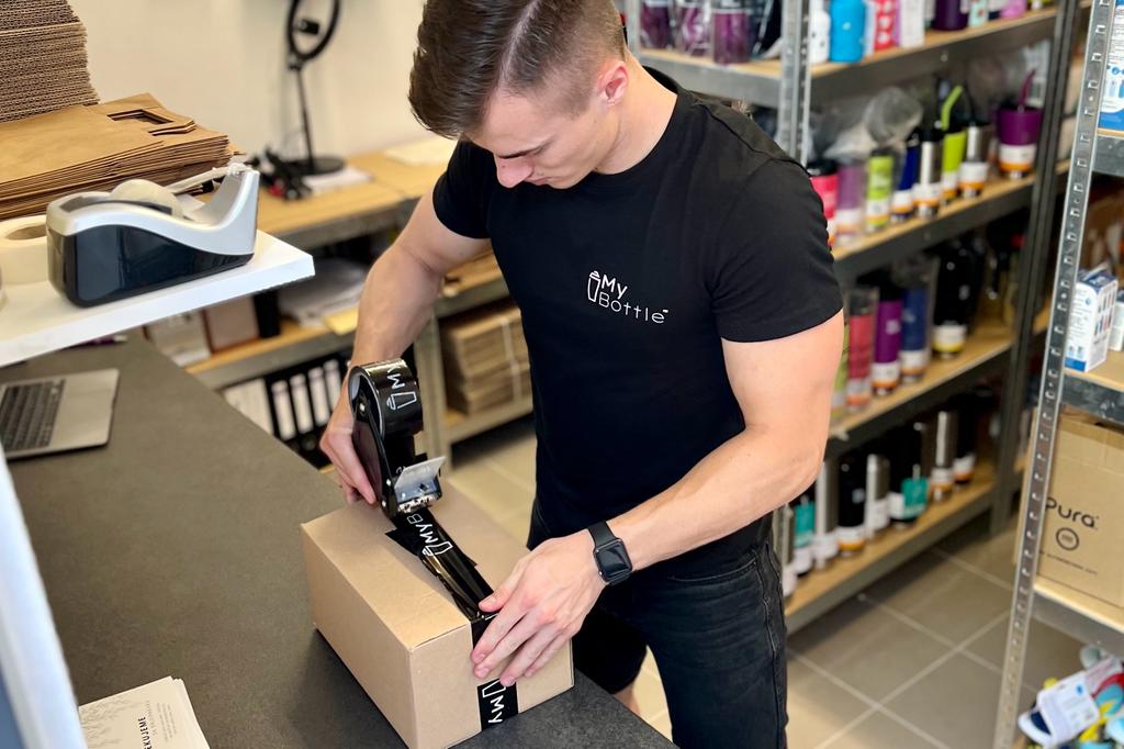 balenie objednávok z vlastného skladu mybottle.sk 