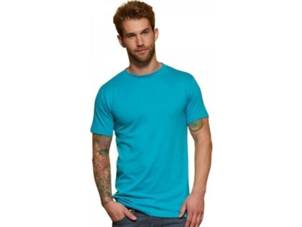 Kvalitně zpracované slim-fit tričko James and Nicholson (Velikost S, Barva černá)