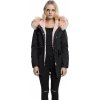 Dámská parka Urban Classics lemovaná měkkým kožíškem (Barva černá, Velikost L)