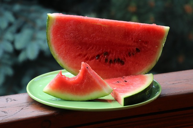 watermelon-3437679_640