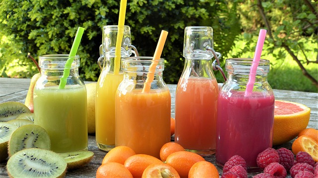 smoothies-2253430_640