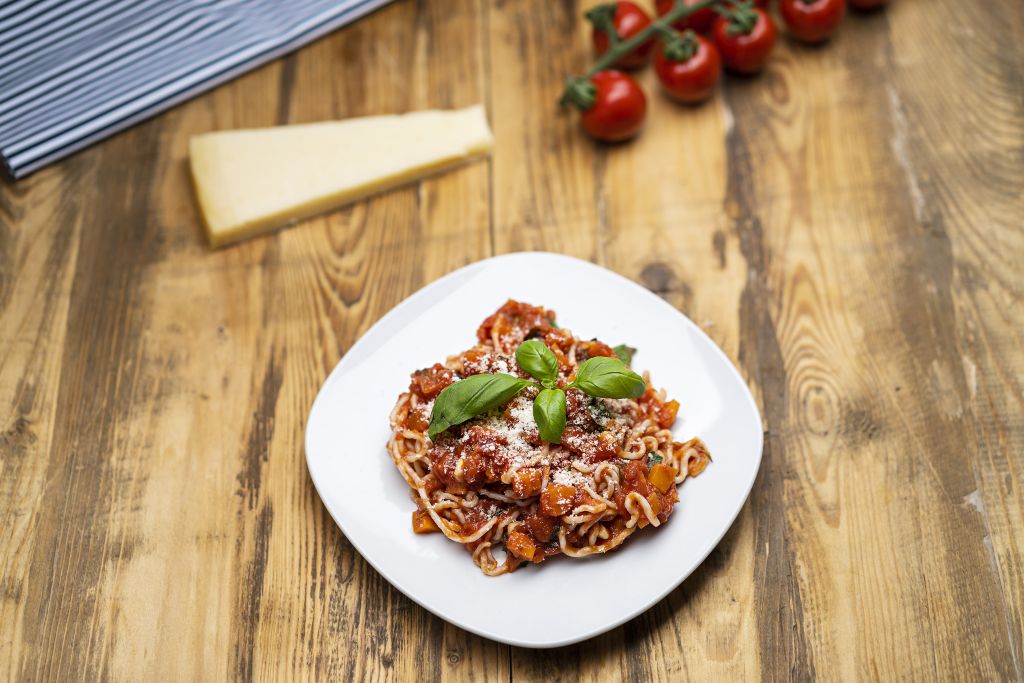 dailymix-low-carb-spagety-all-amatriciana