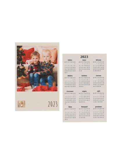23736 dreveny kapesni kalendar ve stylu polaroidky