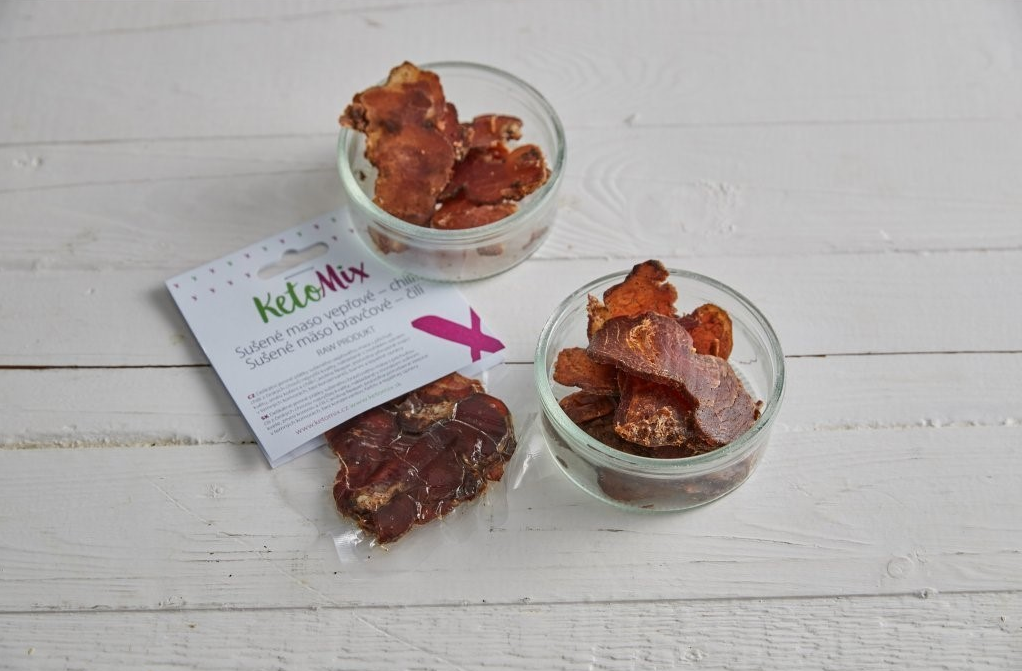 dailymix-maso-v-low-carb-jidelnicku-susene-maso-veprove