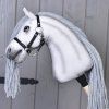 Hobby Horse Einhorn Silver mit Trense und Halfter
