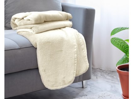 Mäkká deka ADELA VELVET Champagne | Bumbalko.sk