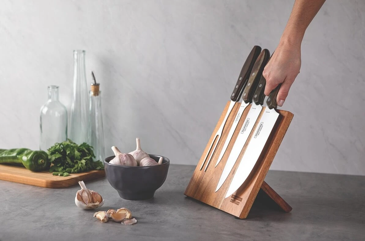 set-nozov-so-stojanom-tramontina-polywood-otelo-sk