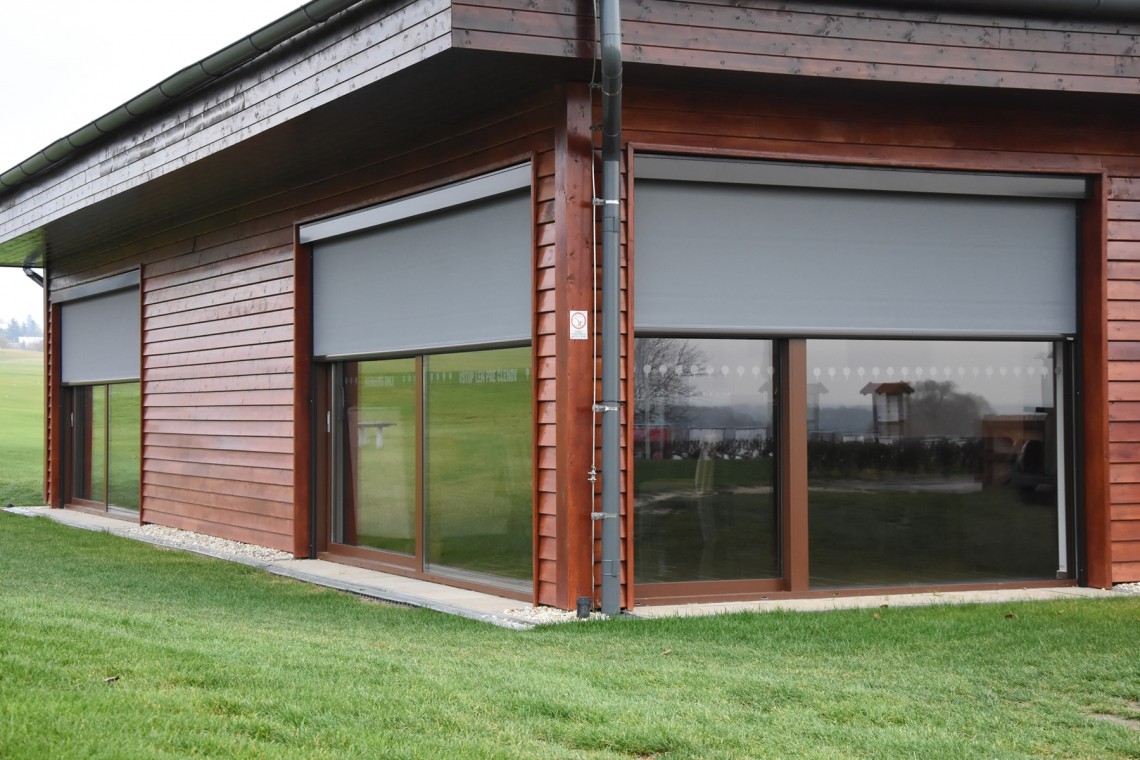 Jak vybrat screenové rolety