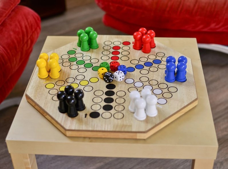 Nejlepší rodinné deskové hry pro společné večery