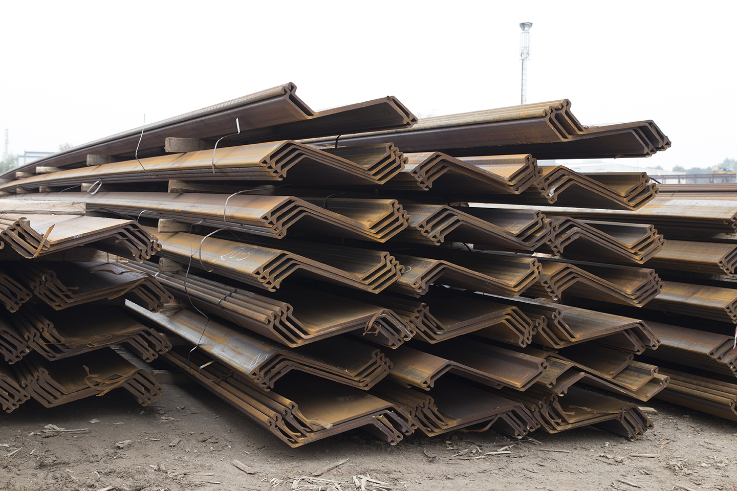 Stabilita od základů: Moderní řešení pro náročné stavební projekty