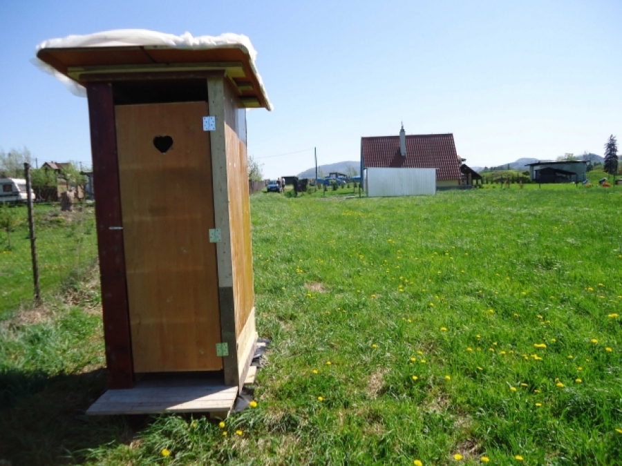 Jak postavit kadibudku: Praktický návod