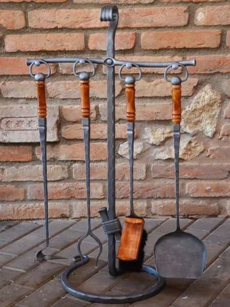 Jak vybrat příslušenství ke krbům